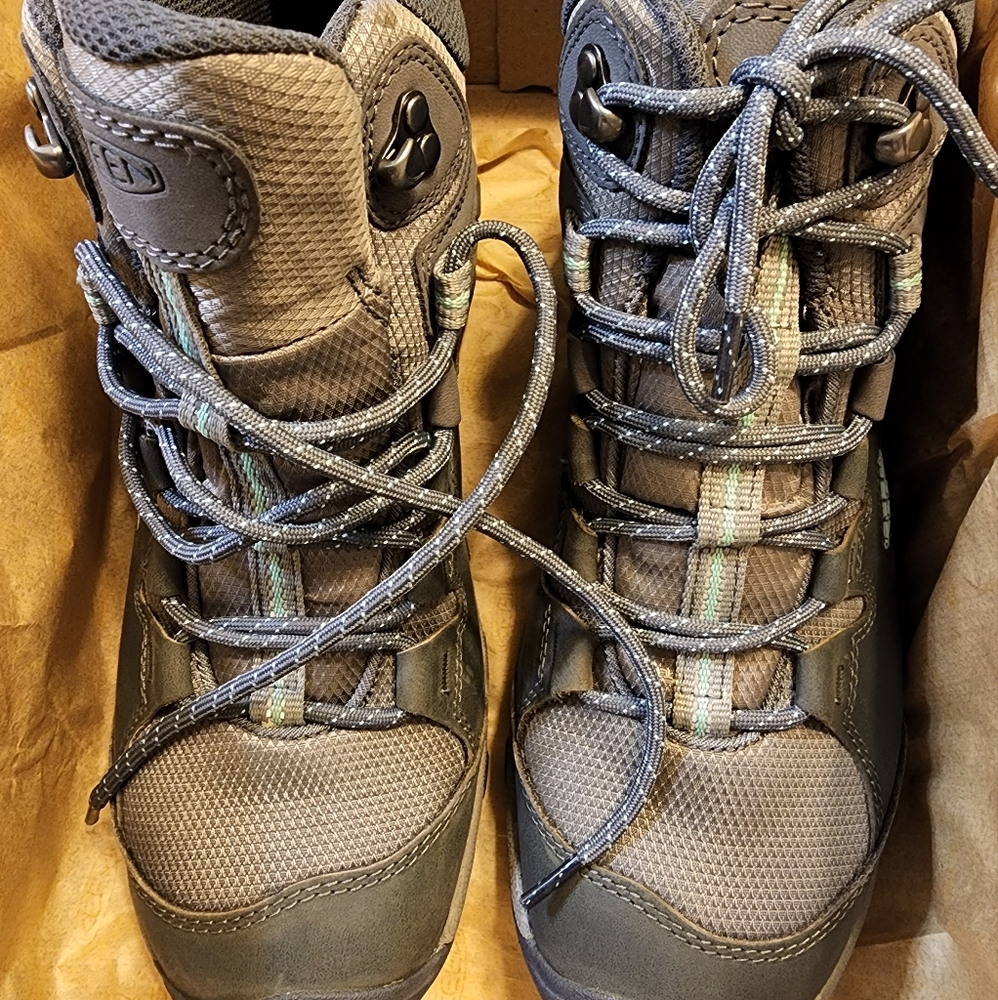 Keen Steens leather waterproof boot - women's size 8.5 - Picture 6 of 8